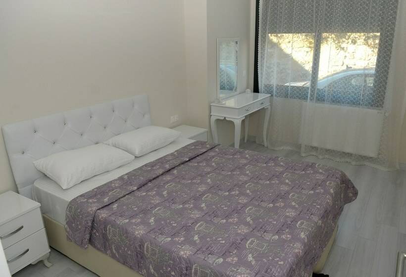 コンフォーとスイートルーム, Saatli Apart Otel