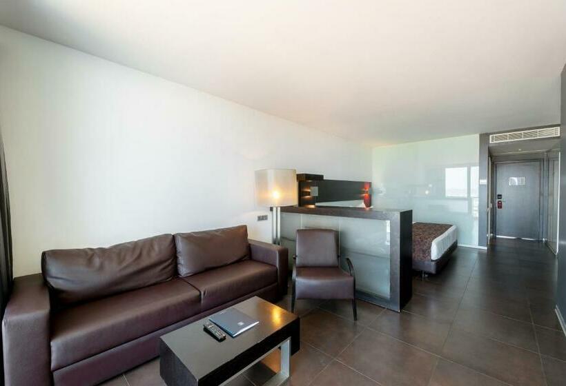 سوئیت کلاسیک, Rr Hotel Da Rocha