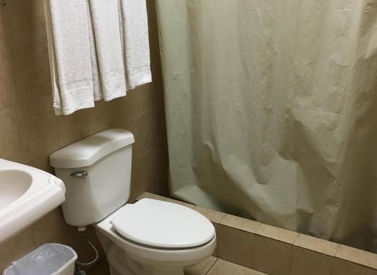اتاق استاندارد با 2 تخت دوبل, Borinquen Beach Inn