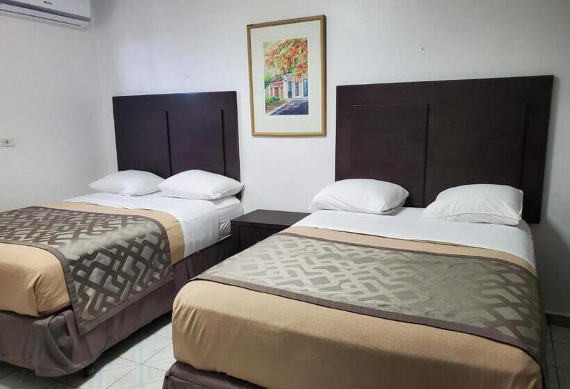 اتاق استاندارد با 2 تخت دوبل, Borinquen Beach Inn