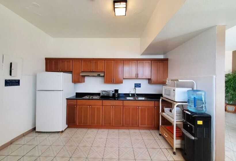 اتاق استاندارد با 2 تخت دوبل, Borinquen Beach Inn