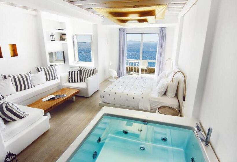 جناح مزود بجاكوزى, Cavo Tagoo Mykonos