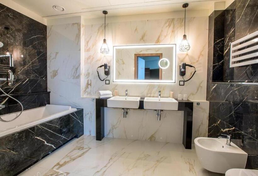 آپارتمان 1 خوابه, Diament Plaza Katowice
