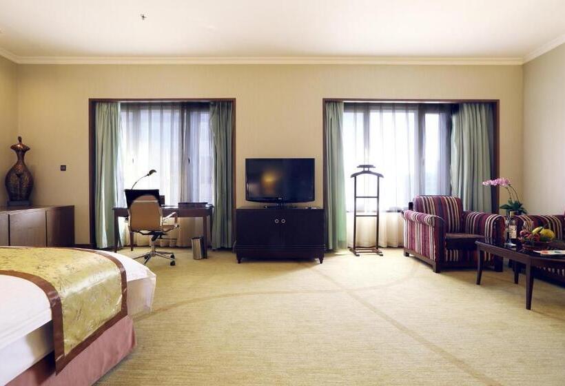 سوییت جونیور, Grand Mercure Beijing Central