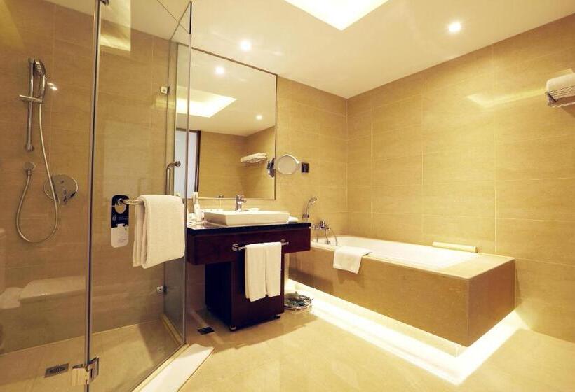 Executive Suite, Grand Mercure Beijing Central