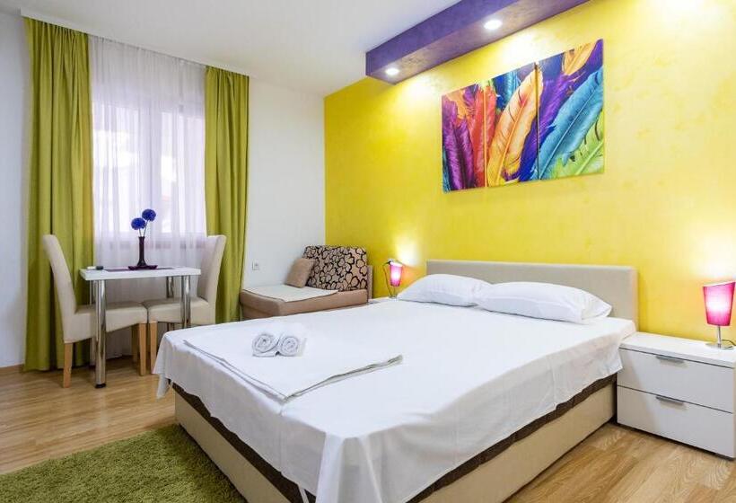 استودیوی استاندارد, Apartments Sweet Dreams