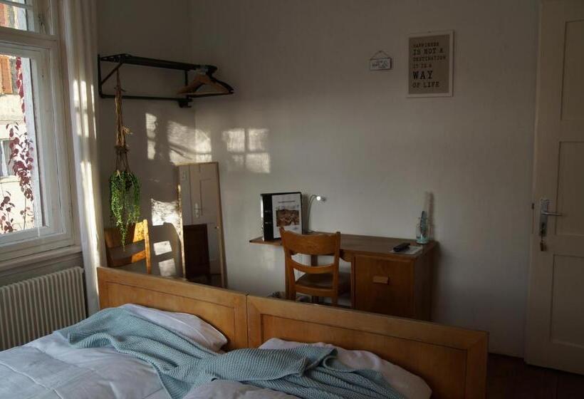 Номер Стандарт Совместная Ванная, Villa Donkey Bnb