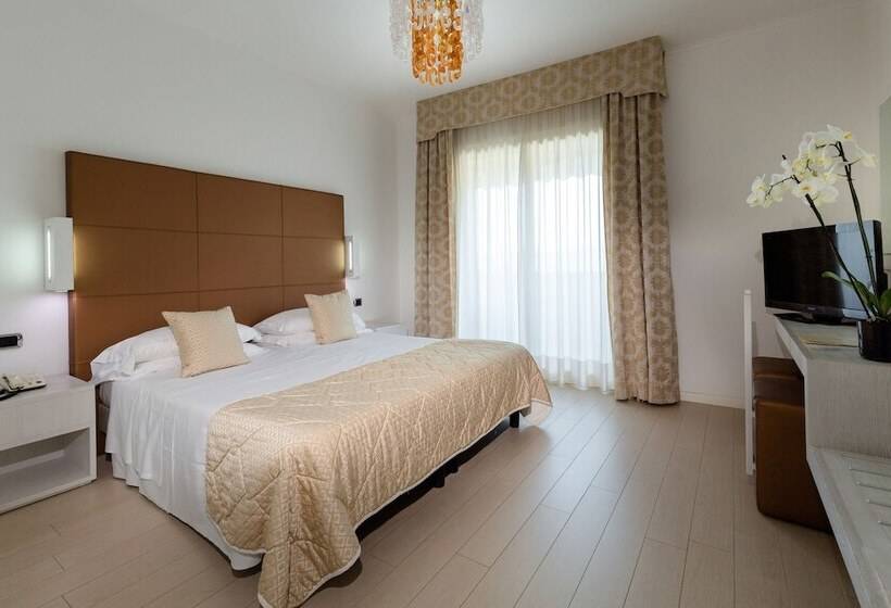 Полулюкс Вид на Сад, Continental Wellness & Spa