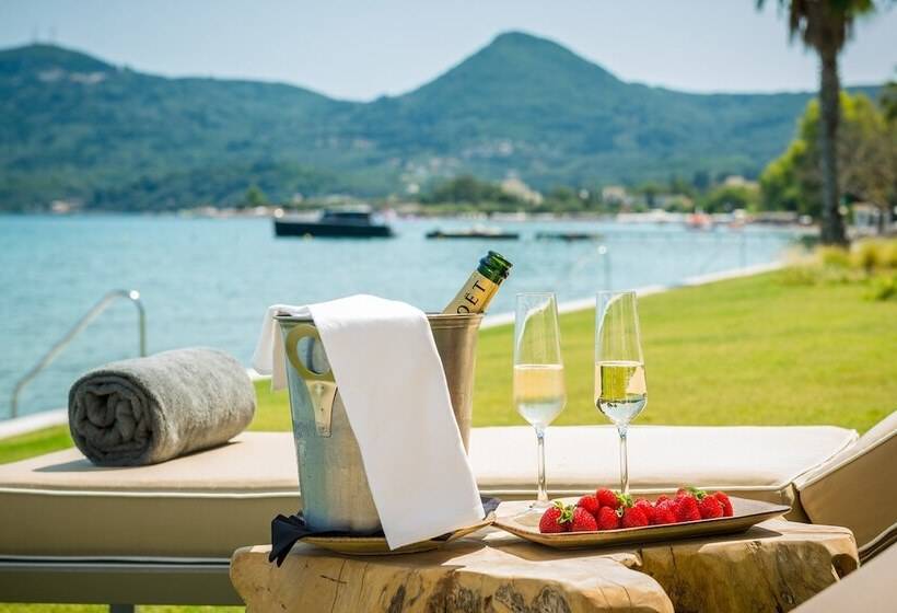سوییت با استخر, Domes Miramare, A Luxury Collection Resort, Corfu   Adults Only