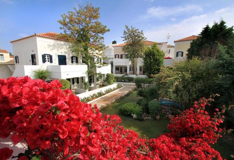 استودیو خانوادگی, Nissia Traditional Residences Spetses