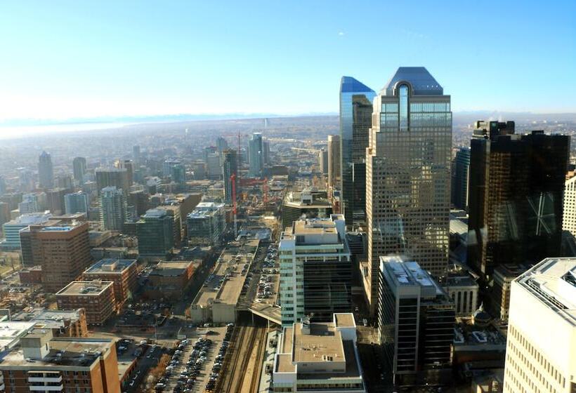 غرفة كلوب, Hyatt Regency Calgary