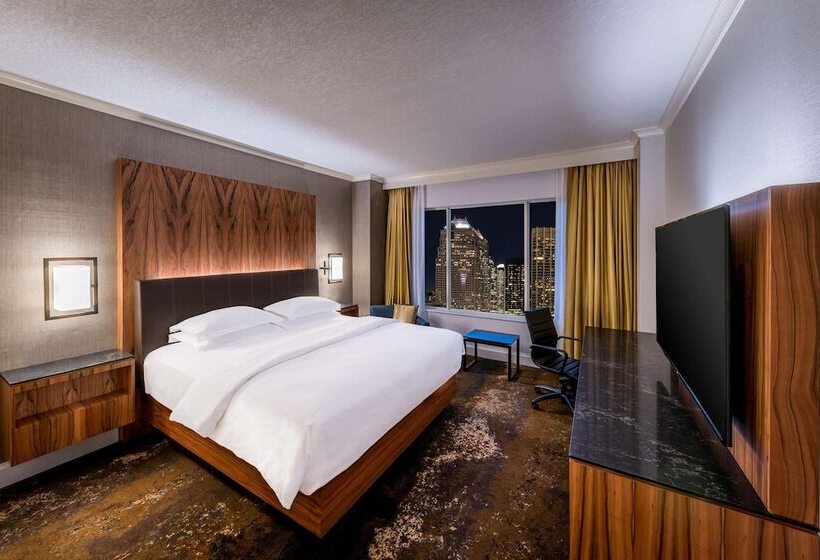 جناح, Hyatt Regency Calgary