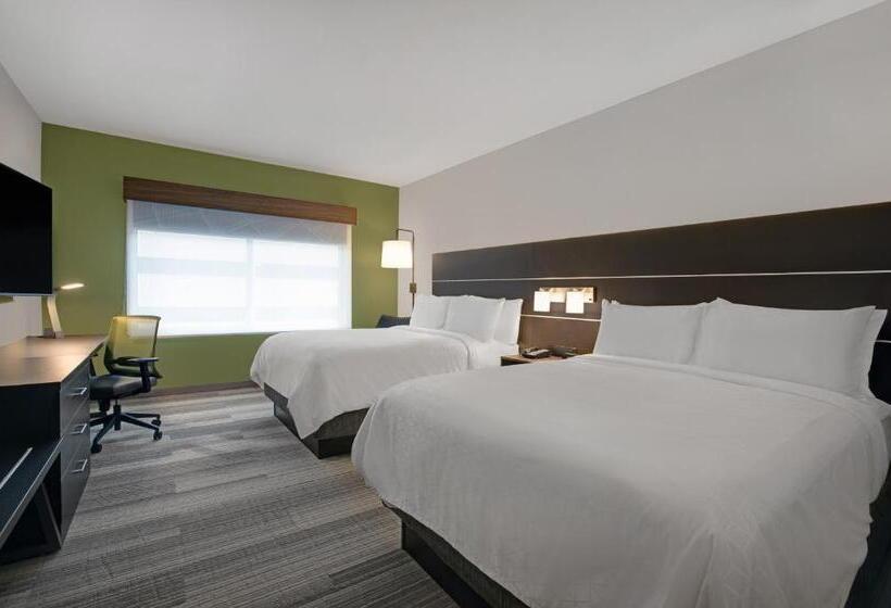 适合残疾人士使用的套间, Holiday Inn Express   Milwaukee Downtown, An Ihg