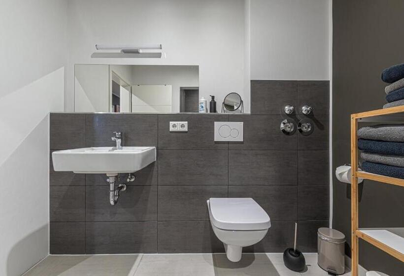 Апартаменты 1 Спальня с Террасой, B26 Apartments   Unterwegs Zu Hause