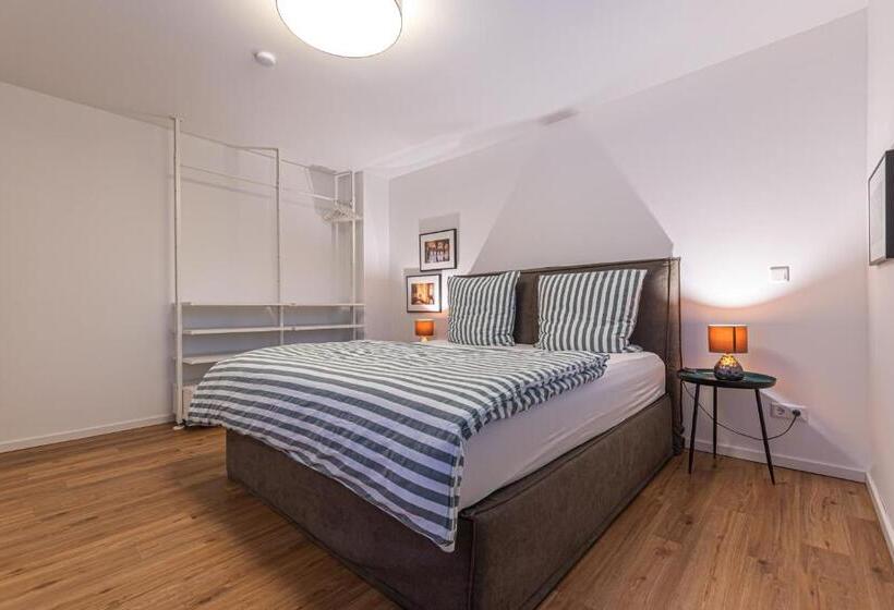 Апартаменты 1 Спальня с Балконом, B26 Apartments   Unterwegs Zu Hause