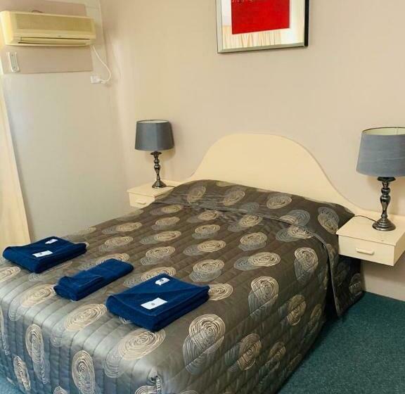 Номер Стандарт, Walgett Motel