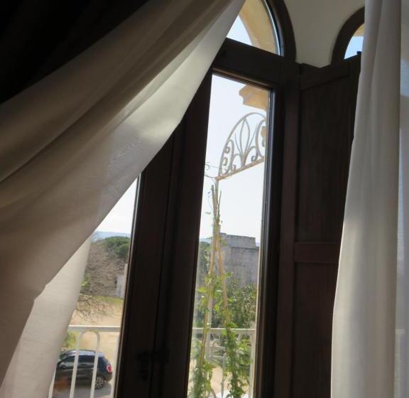 اتاق سوپریور, Borgo Santuri