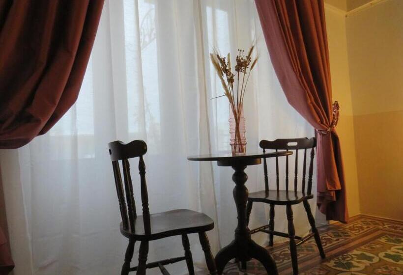 اتاق سوپریور, Borgo Santuri