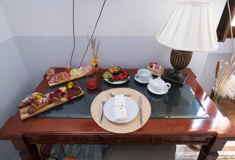 اتاق سوپریور, Borgo Santuri