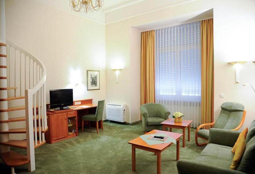 Duplex Junior Suite, Beethoven