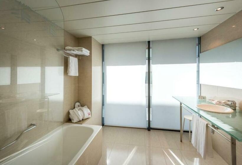 带大床的行政房间, Civis Luz Castellón 4s