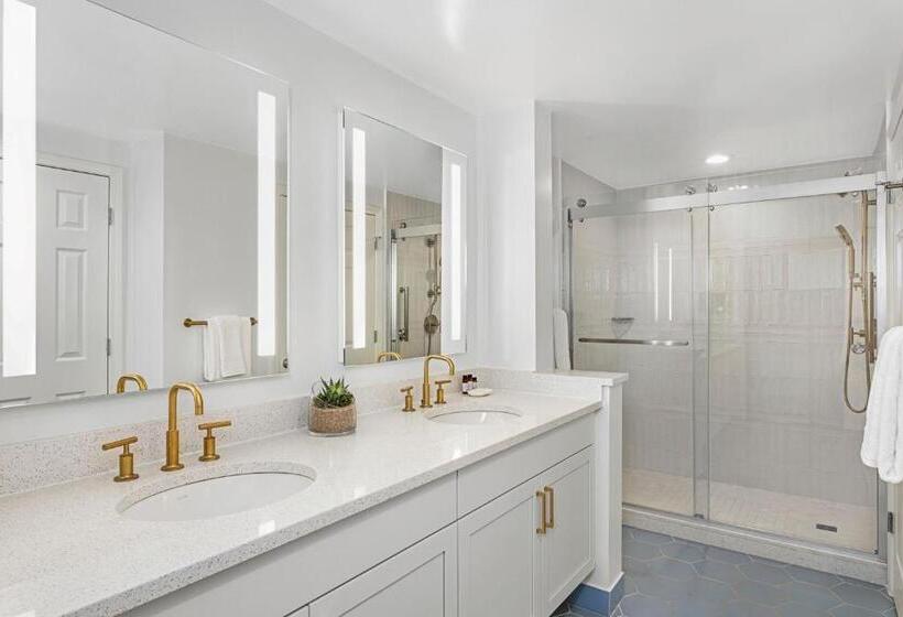 Вилла 2 Спальни, Marriott's Legends Edge at Bay Point