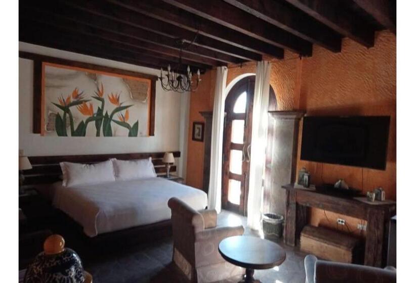 سوییت جونیور, Boutique Posada De Las Flores Loreto