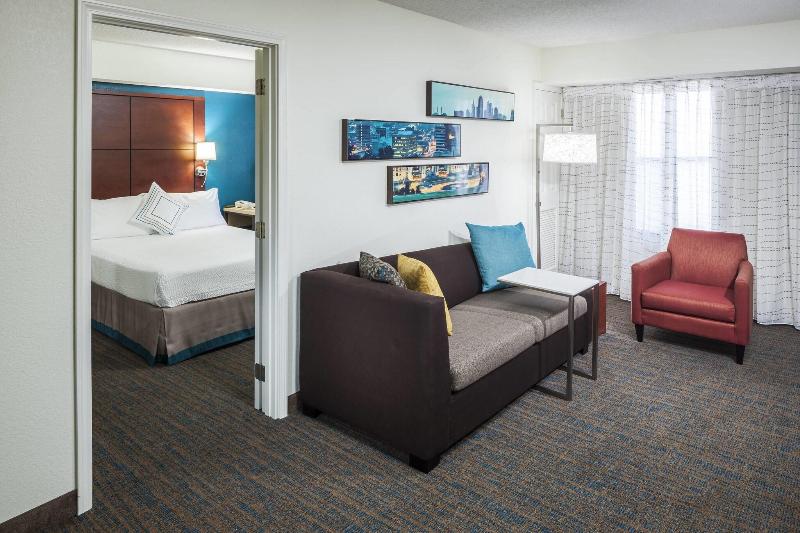 سوییت, Residence Inn Kansas City Overland Park