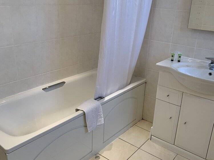 Номер Deluxe, The Trouville Bournemouth