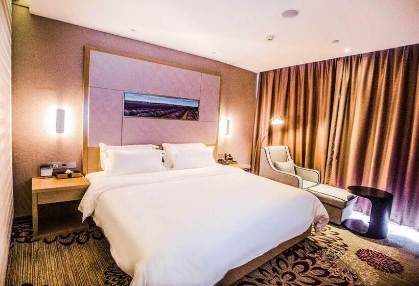 Номер Deluxe Кровать Кинг, Lavande Hotel Zhumadian High Speed ​​railway Station