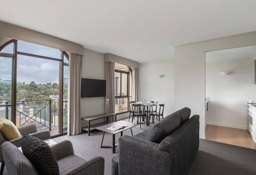 آپارتمان 1 خوابه, Mantra On Jolimont Melbourne