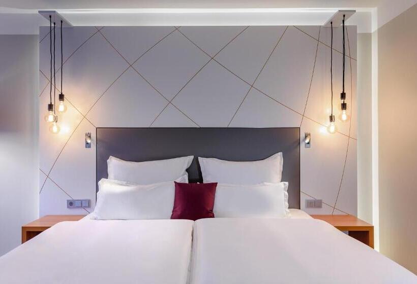 Номер Престиж, Mercure  Kamen Unna