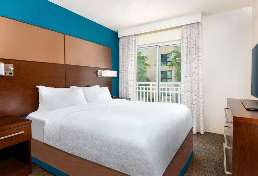 2 Bedroom Suite with Balcony, Residence Inn Tampa Downtown