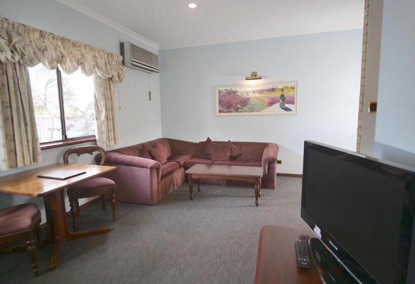 バスタブ付きスタンダードルーム, Margaret River Motel