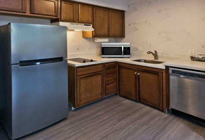 スタンダードスタジオ, Residence Inn Columbus
