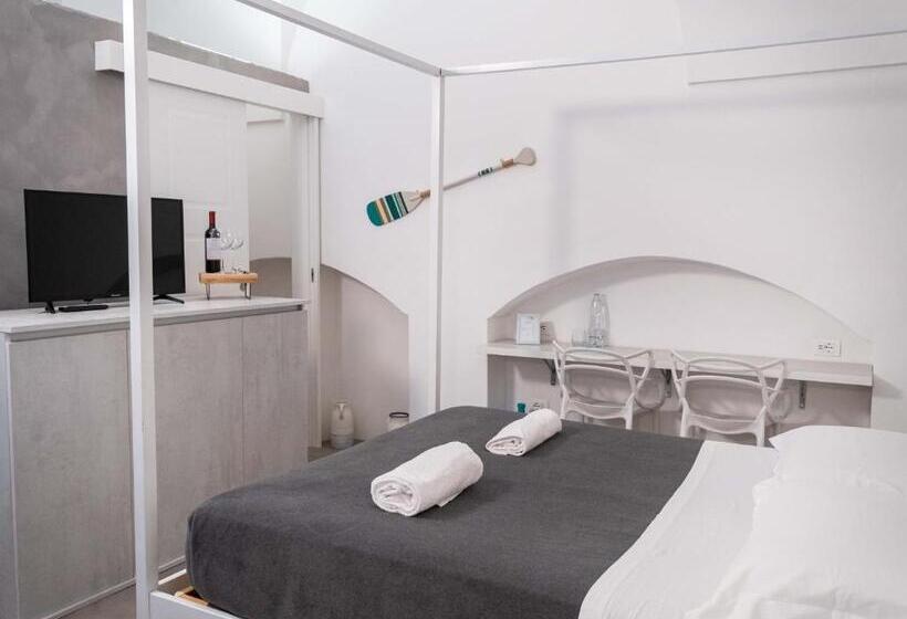 سوییت جونیور, Dama Bianca Boutique Hotel Ostuni