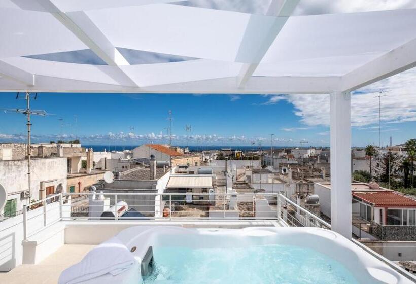 سوئیت با تخت بزرگ, Dama Bianca Boutique Hotel Ostuni