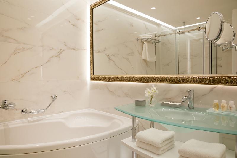 Полулюкс Вид на Сад, Anthemus Sea Beach Hotel And Spa