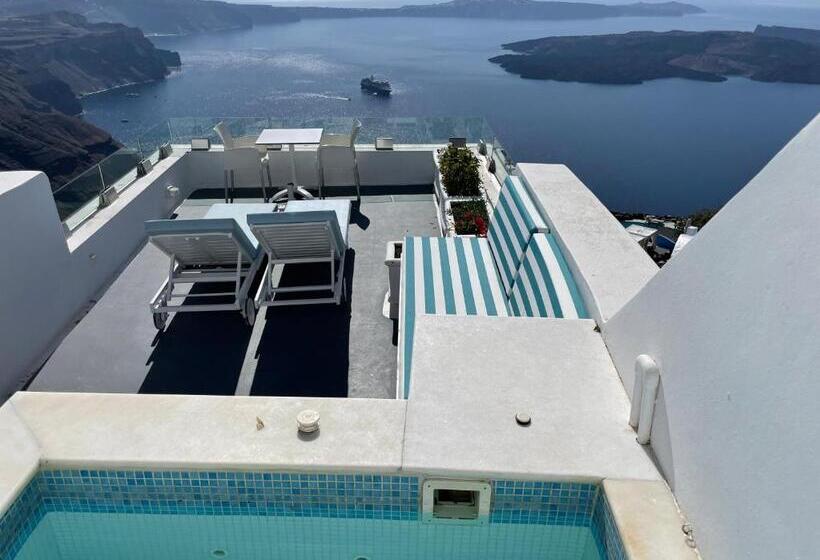 سوئیت با وان آب گرم, Alexander Villas
