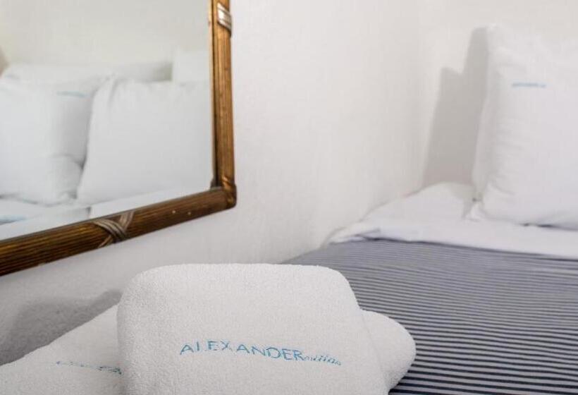 سوئیت با وان آب گرم, Alexander Villas