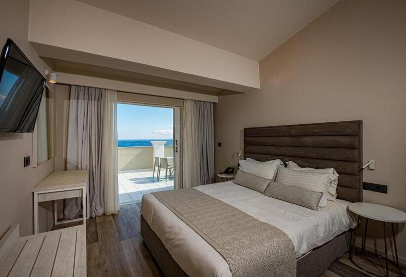 Люкс Superior Вид на Море, Alexandra Beach Resort & Spa