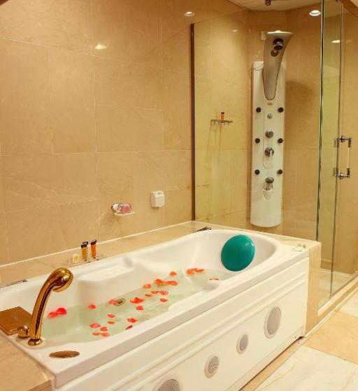 Президентский Люкс, Asia International Hotel Guangdong
