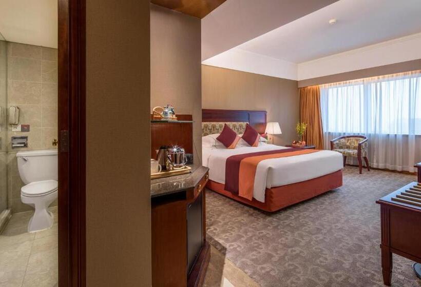 Номер Deluxe, Asia International Hotel Guangdong