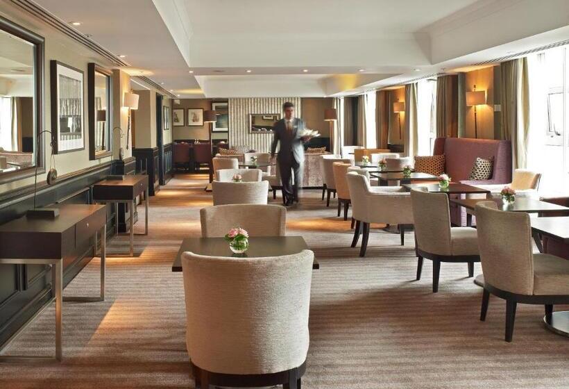 Номер Клуб Кровать Кинг, Hyatt Regency London The Churchill