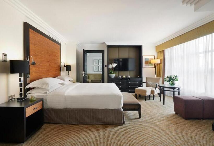 سوئیت پریمیوم, Hyatt Regency London The Churchill
