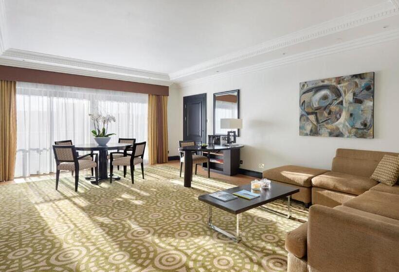 Люкс Премиум, Hyatt Regency London The Churchill