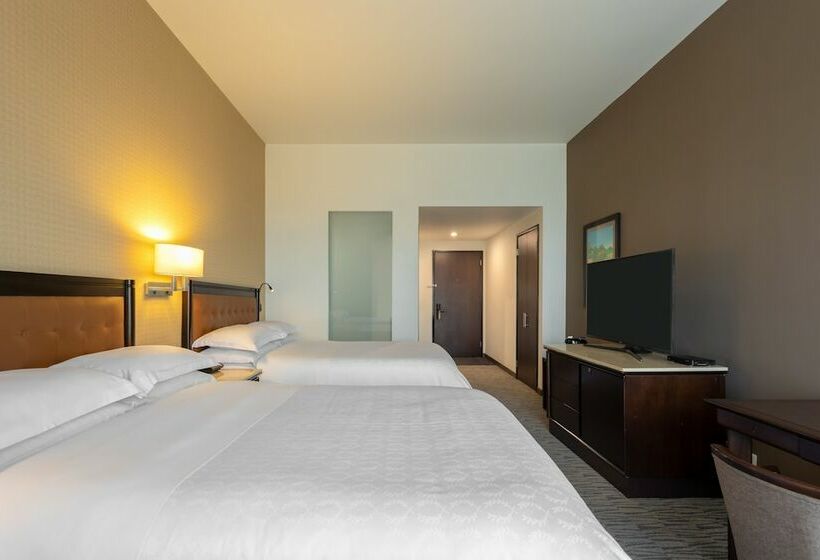 Номер Клуб, Sheraton Bogota