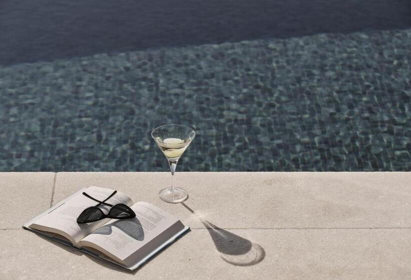 Президентский Люкс, Yria Island Boutique Hotel & Spa