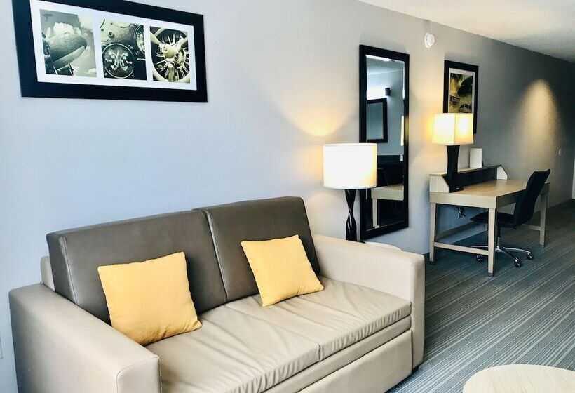 Люкс Адаптированный для Инвалидов, Country Inn & Suites By Radisson, Warner Robins, Ga