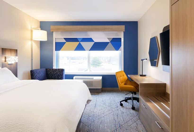 스위트, Holiday Inn Express & Suites Port Washington, An Ihg